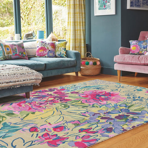 Tapis Floral Rose en viscose et laine haute qualité TETBURY