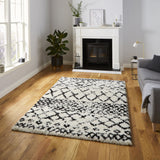 Tapis Shaggy Blanc et noir motif Berbère SCANDI BERBER