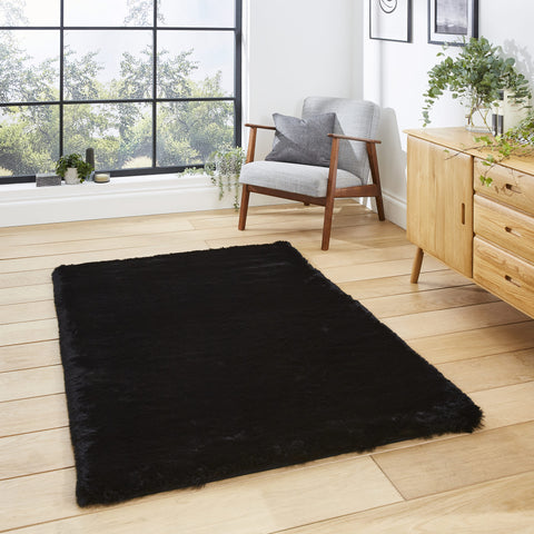 Tapis Noir uni à poils long en polyester SUPER TEDDY