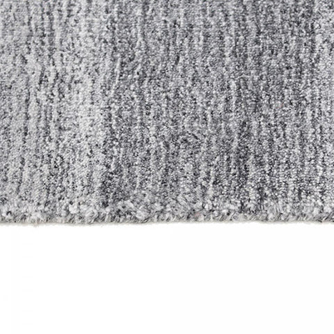 Tapis en laine et viscose gris de O&KO : style, confort et durabilité